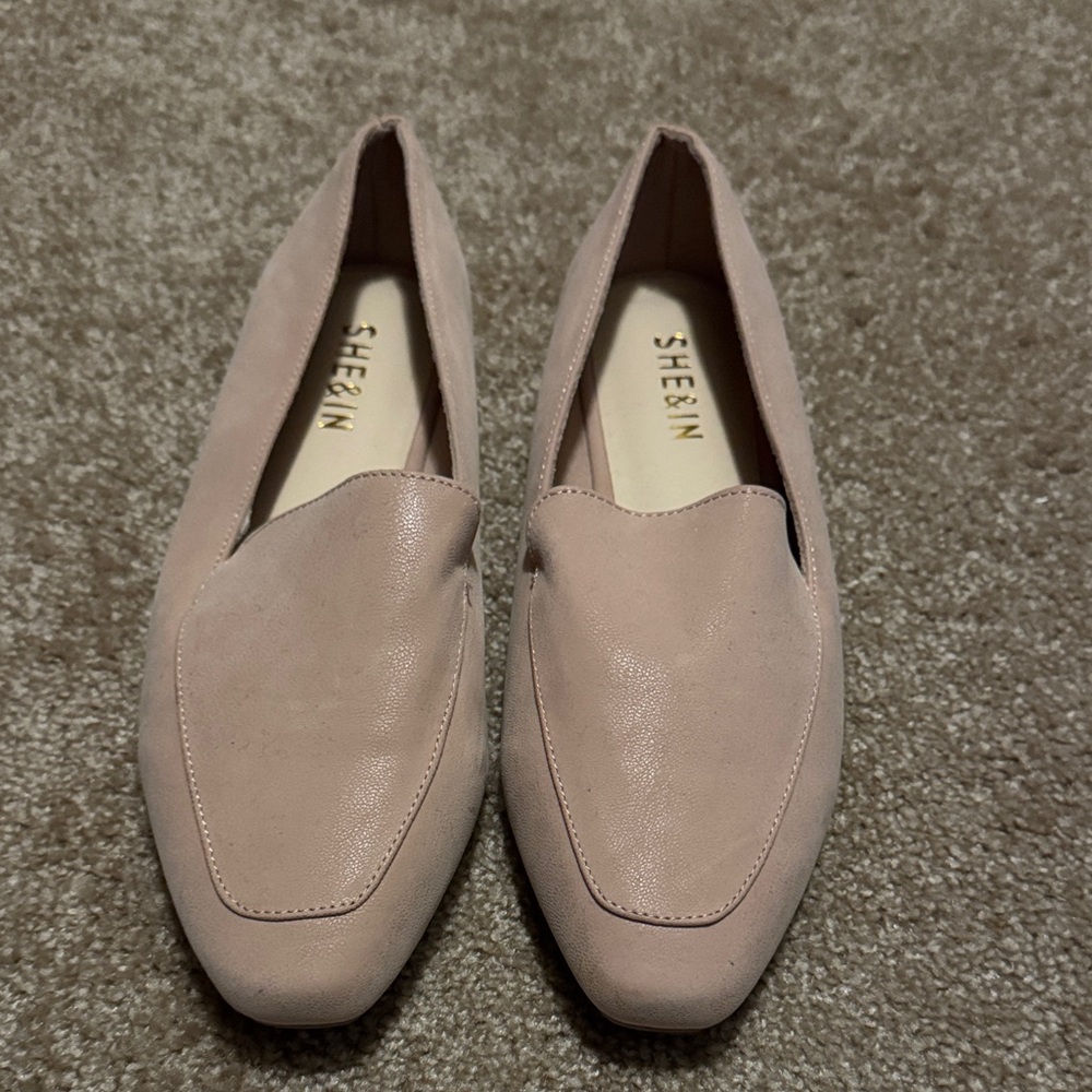 SHEIN Women's Blush Loafers